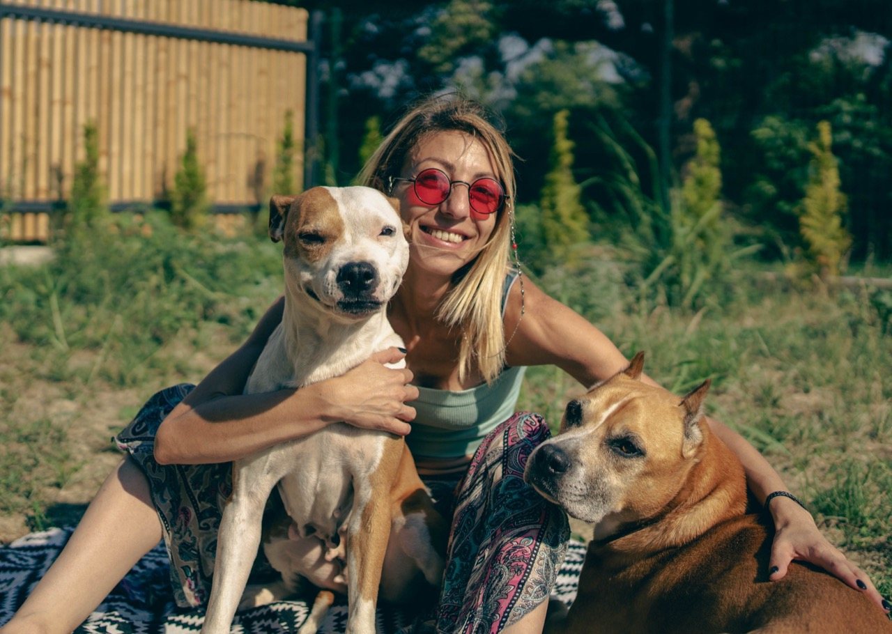 Milly sa psima u prirodi