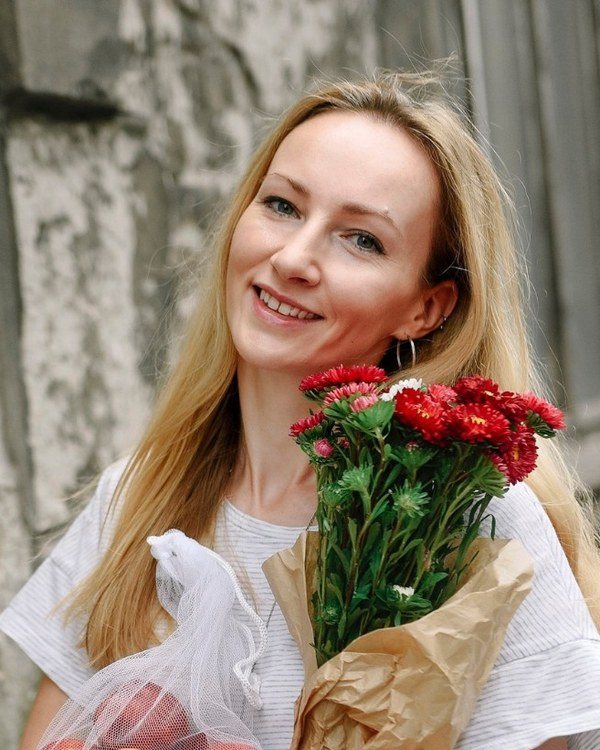 Katia Yakovleva – Kin 208, Žuta Kosmička Zvezda